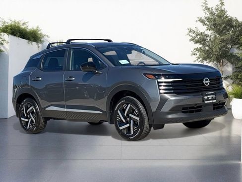 New 2026 Nissan Kicks SV image 1