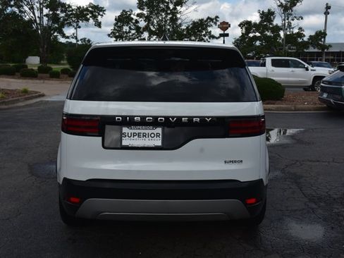 Used 2024 Land Rover Discovery S AWD/4WD image 6