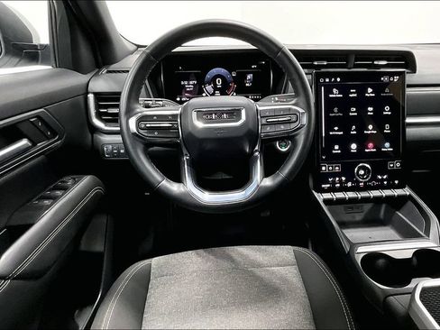 Used 2025 GMC Terrain Elevation FWD image 6