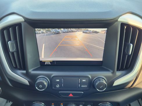 Used 2020 GMC Terrain SLT w/ Preferred Package FWD image 19