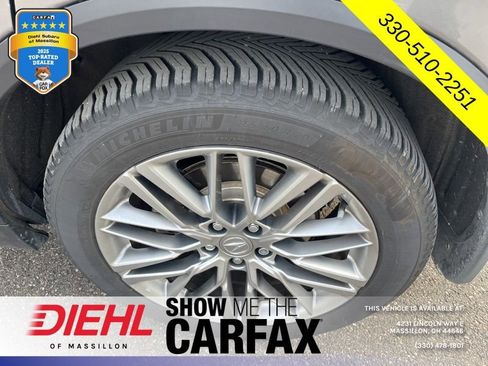 Used 2023 Acura MDX SH-AWD w/ Advance Package image 11