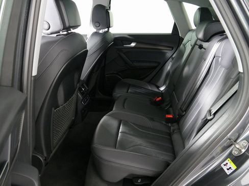 Certified 2024 Audi Q5 e Premium Plus w/ Premium Plus Package image 32