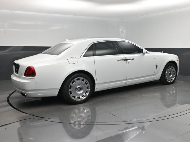 Used 2013 Rolls-Royce Ghost RWD image 3
