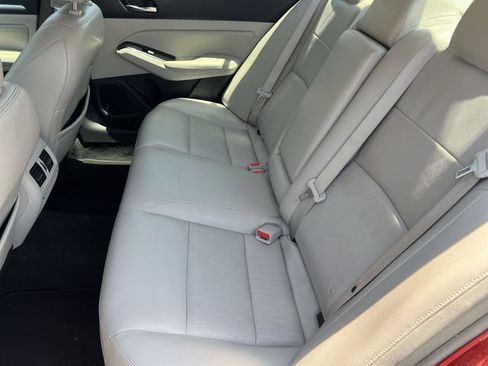Used 2020 Nissan Altima 2.5 Platinum FWD image 38