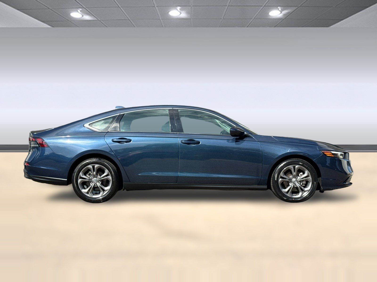 Used 2024 Honda Accord EX image 8