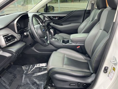 Used 2021 Subaru Outback Onyx Edition XT w/ Popular Package #2 AWD/4WD image 10