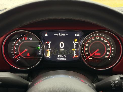 Used 2021 Jeep Wrangler Unlimited Rubicon AWD/4WD image 41
