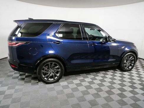 Used 2021 Land Rover Discovery S R-Dynamic AWD/4WD image 2