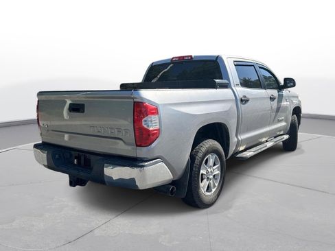 Used 2016 Toyota Tundra SR5 w/ SR5 Upgrade Package AWD/4WD image 6