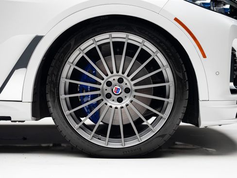 Used 2022 BMW ALPINA XB7 AWD/4WD image 41