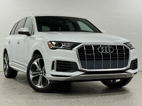 Used 2021 Audi Q7 3.0T Premium Plus w/ Premium Plus Package AWD/4WD image 4
