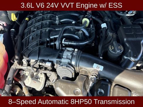 Used 2023 Jeep Grand Cherokee L Laredo AWD/4WD image 3