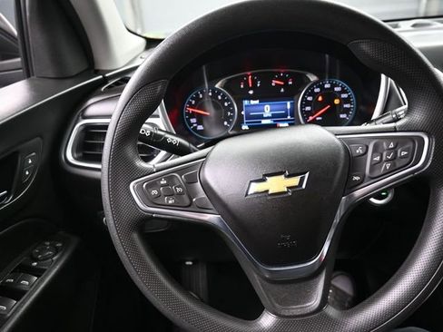 Used 2019 Chevrolet Equinox LT image 8