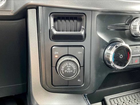 New 2025 Ford F150 XLT w/ Equipment Group 302A MID image 18