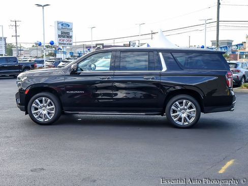 Used 2021 Chevrolet Suburban High Country AWD/4WD image 4