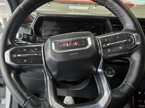 Used 2026 GMC Terrain Elevation w/ Elevation Premium Package AWD/4WD image 24