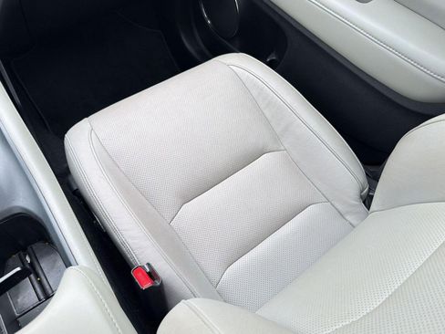Used 2022 Honda HR-V EX-L image 31