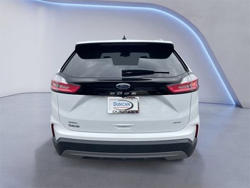 Used 2023 Ford Edge SEL image 4