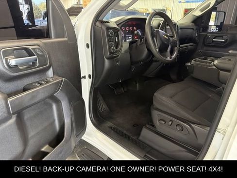 Used 2024 Chevrolet Silverado 2500 Custom w/ Custom Value Package AWD/4WD image 11
