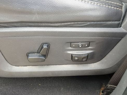 Used 2012 RAM 1500 Laramie image 17