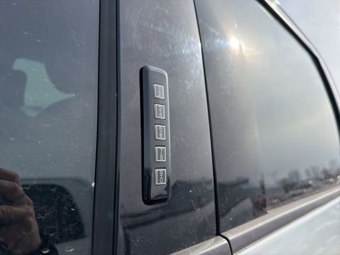 Used 2020 Ford F250 Lariat image 4