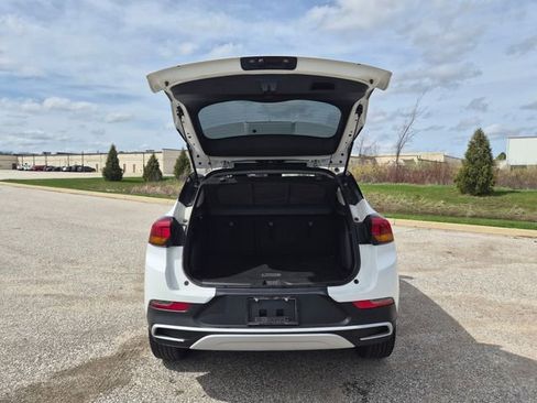 Used 2023 Buick Encore GX Preferred w/ Cold Weather Comfort Package image 10