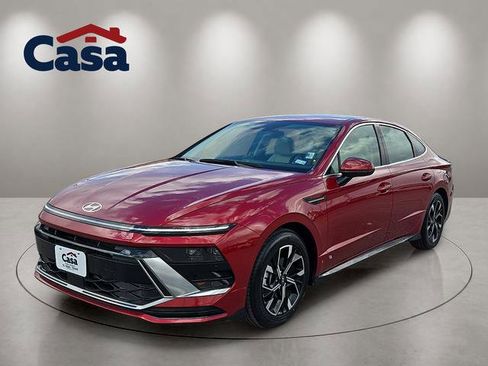 Used 2025 Hyundai Sonata SEL FWD image 1