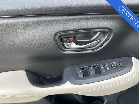 Certified 2023 Honda HR-V LX image 10