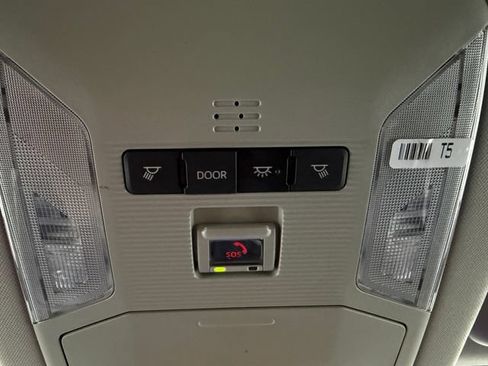 Used 2025 Toyota RAV4 LE FWD image 21