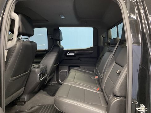 Used 2022 GMC Sierra 1500 Elevation image 25