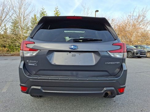 Used 2021 Subaru Forester Premium w/ Popular Package #1 image 5