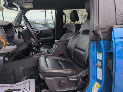 Certified 2023 Ford Bronco Badlands w/ Sasquatch Package AWD/4WD image 12