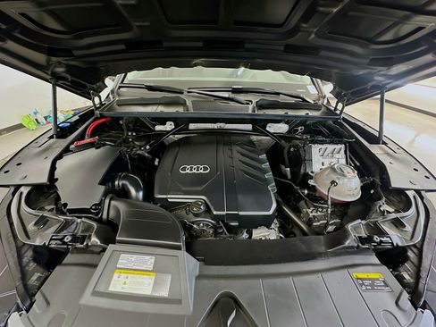 Used 2023 Audi Q5 2.0T Premium w/ Convenience Package AWD/4WD image 36