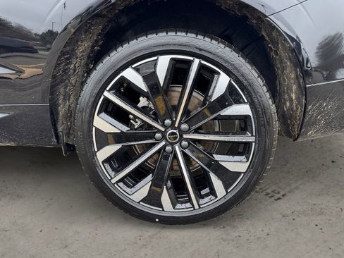 New 2026 Volvo XC60 T8 Ultra w/ Protection Package Premier AWD/4WD image 8