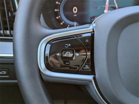 New 2025 Volvo XC60 B5 Plus w/ Climate Package image 25