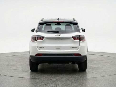 Used 2025 Jeep Compass Limited AWD/4WD image 6