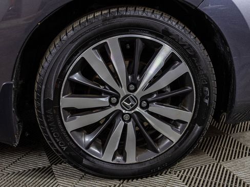 Used 2017 Honda Fit EX image 50