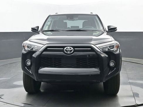 Used 2024 Toyota 4Runner SR5 Premium w/ Moonroof Package image 5