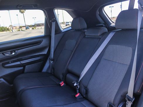 Used 2025 Honda CR-V Sport image 18
