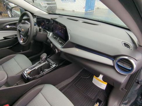 New 2026 Chevrolet Trax LT w/ Driver Confidence Package image 40