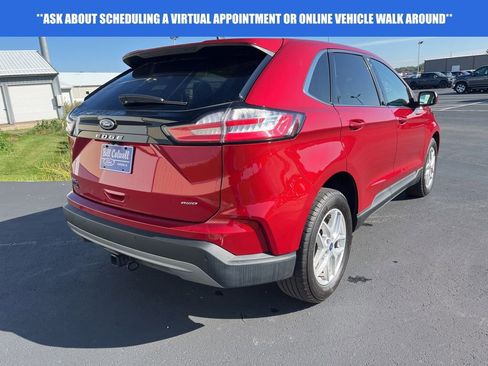Used 2022 Ford Edge SEL w/ Convenience Package image 4