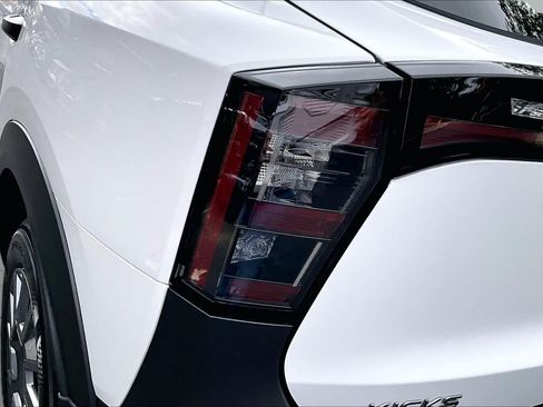 New 2026 Nissan Kicks S FWD image 14