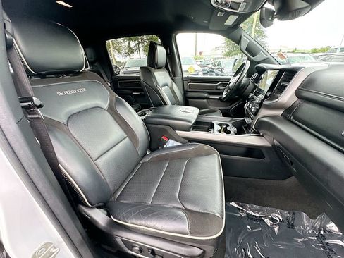 Used 2024 RAM 1500 Laramie RWD image 27