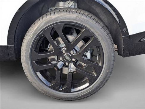 New 2026 Land Rover Discovery Sport Landmark image 10