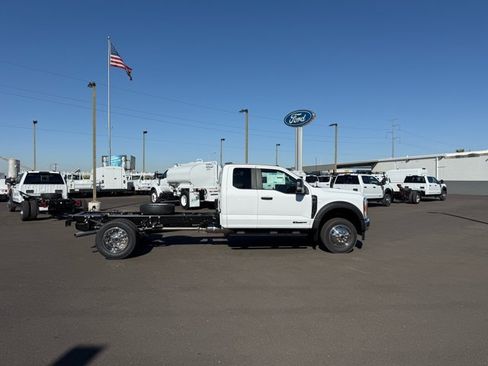 New 2026 Ford F550 4x4 Supercab Super Duty image 2
