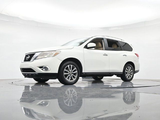 Used 2016 Nissan Pathfinder SV FWD image 38