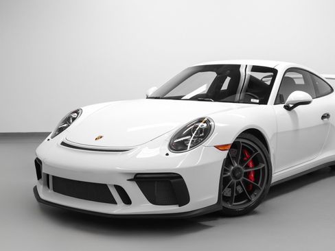 Certified 2018 Porsche 911 GT3 RWD image 7