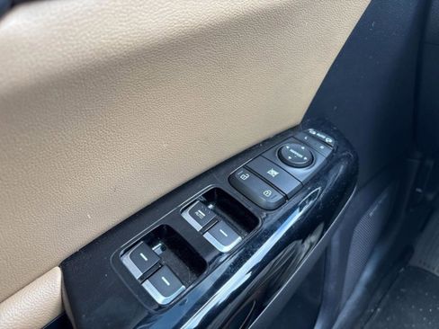 Used 2022 Kia Sportage SX FWD image 21