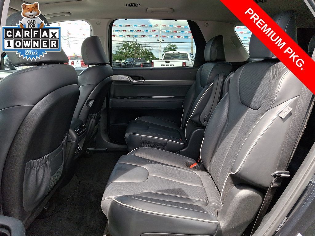 Used 2023 Hyundai Palisade SEL w/ Premium Package AWD/4WD image 10
