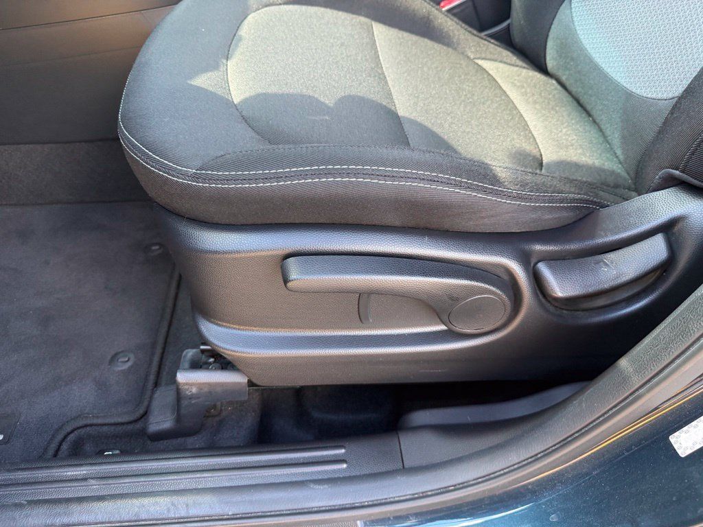 Used 2018 Kia Soul + FWD image 22